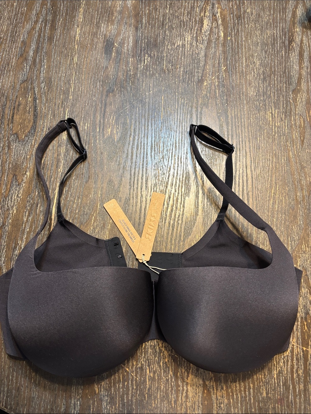 SKIMS ultimate push up balconette 38DD NWT Bra - Black onyx crease in pads
